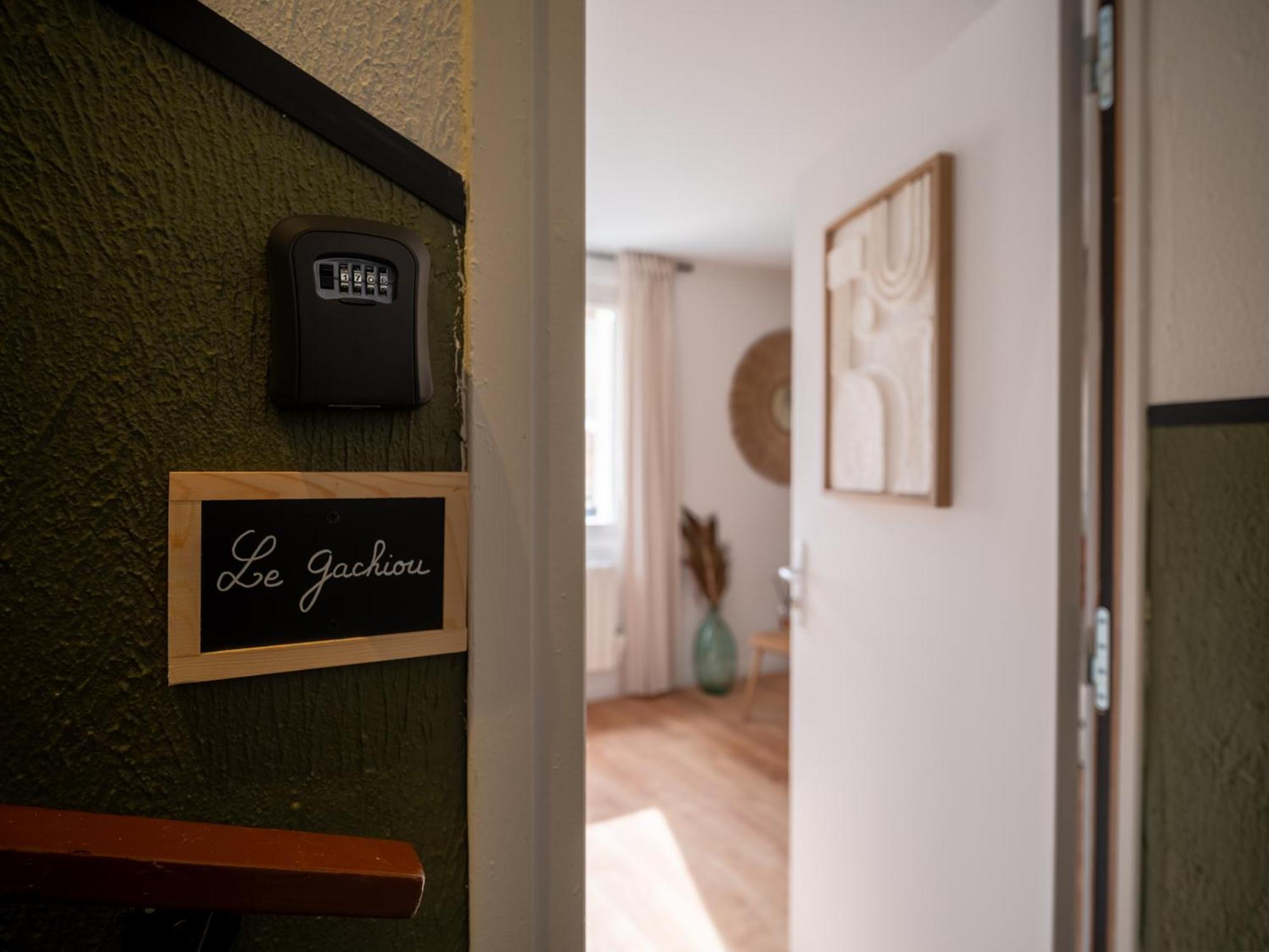 Le Gachiou - Studio 2 Couchages - Centre Historique Aubagne Luaran gambar